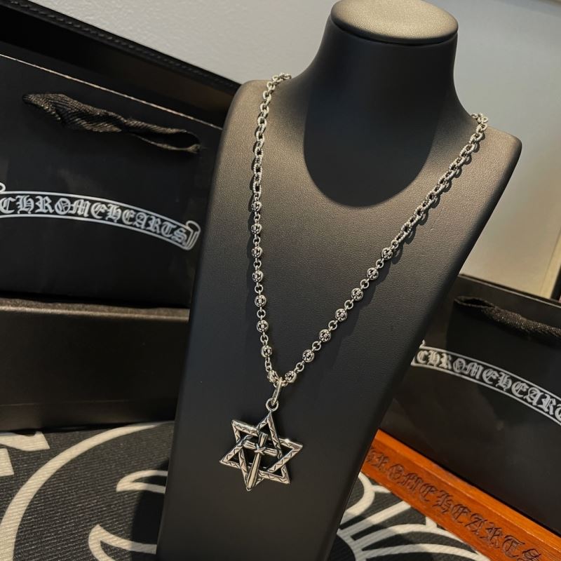Ch*0me He**ts necklaces